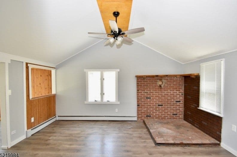 Gallery photos for Lake House Interior Painting Flooring and Trim Done Right: Image #2