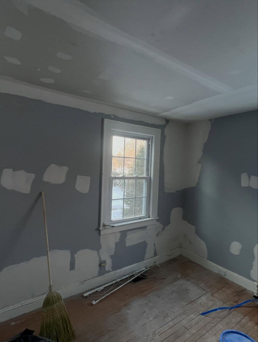 Gallery photos for Bedroom Ceiling Replacement and Full Paint in Fair Lawn: Image #4