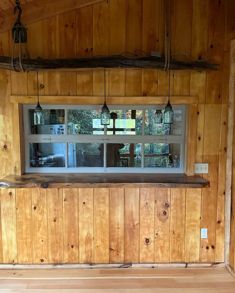 Gallery photos for Enclosed Porch Floors and Finishes Done Right at Beaver Lake: Image #5