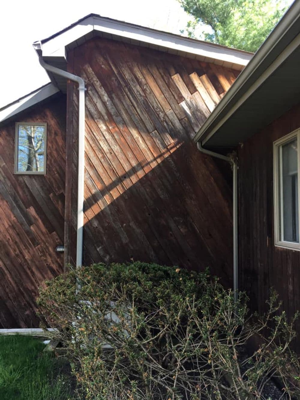 Gallery photos for Cedar Siding Stain Job Done Right in Ringwood NJ: Image #18